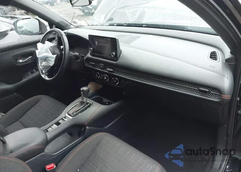 2025 Honda Hr-V Awd Sport z USA, uszkodzony, nr VIN 3CZRZ2H54SM745062